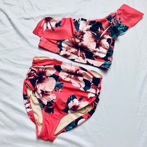 Albion Fit Bikini Set